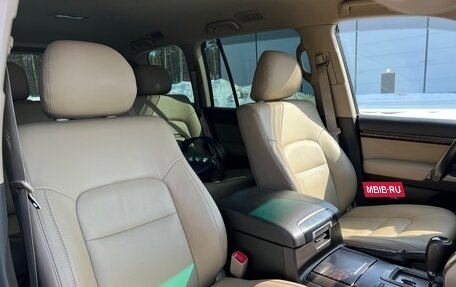 Toyota Land Cruiser 200, 2011 год, 5 000 000 рублей, 20 фотография