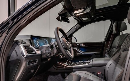 BMW X7, 2025 год, 17 000 000 рублей, 10 фотография