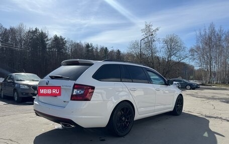Skoda Octavia RS, 2019 год, 3 450 000 рублей, 4 фотография