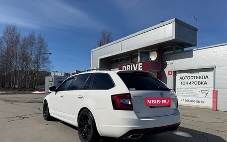 Skoda Octavia RS, 2019 год, 3 450 000 рублей, 3 фотография