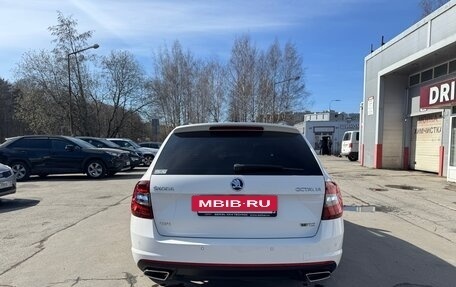 Skoda Octavia RS, 2019 год, 3 450 000 рублей, 6 фотография