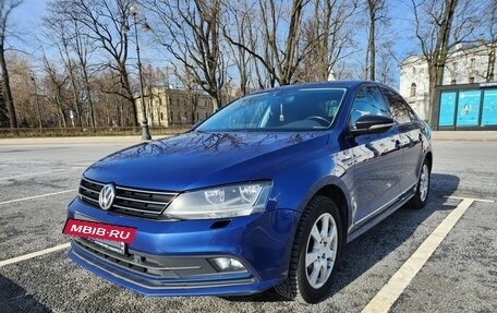 Volkswagen Jetta VI, 2017 год, 1 470 000 рублей, 3 фотография