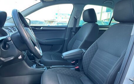 Skoda Rapid I, 2017 год, 952 800 рублей, 6 фотография