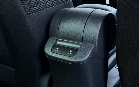 Skoda Rapid I, 2017 год, 952 800 рублей, 22 фотография