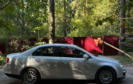 Volkswagen Jetta VI, 2005 год, 620 000 рублей, 5 фотография