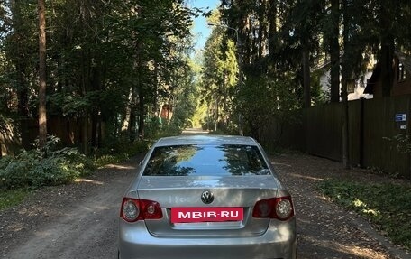 Volkswagen Jetta VI, 2005 год, 620 000 рублей, 6 фотография
