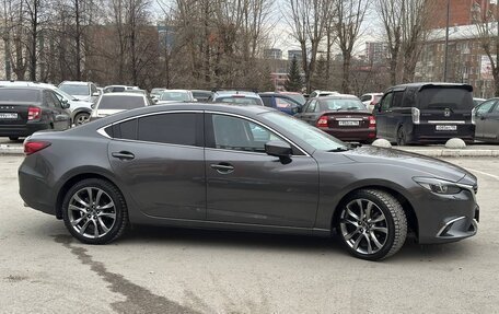 Mazda 6, 2018 год, 2 000 000 рублей, 3 фотография