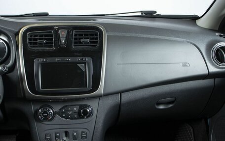 Renault Logan II, 2018 год, 858 500 рублей, 6 фотография