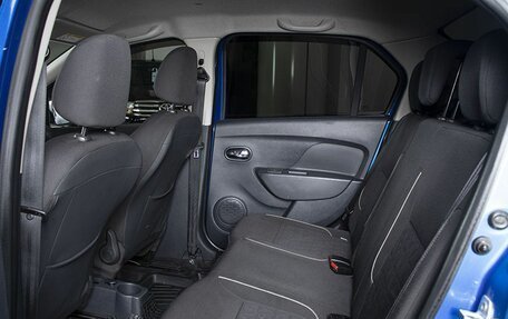 Renault Logan II, 2018 год, 858 500 рублей, 17 фотография