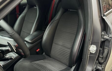Mercedes-Benz GLA AMG, 2015 год, 2 350 000 рублей, 14 фотография