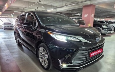 Toyota Sienna, 2022 год, 4 282 999 рублей, 1 фотография