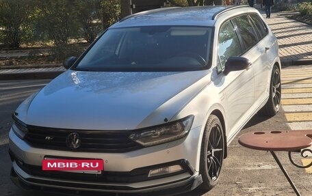 Volkswagen Passat B8 рестайлинг, 2018 год, 1 999 000 рублей, 12 фотография