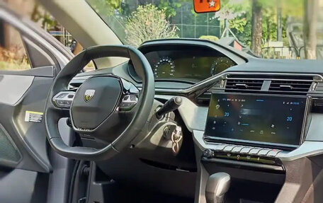 Peugeot 408, 2021 год, 1 300 000 рублей, 6 фотография