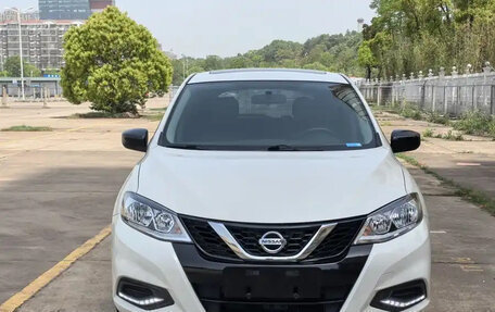 Nissan Tiida, 2021 год, 1 400 000 рублей, 2 фотография