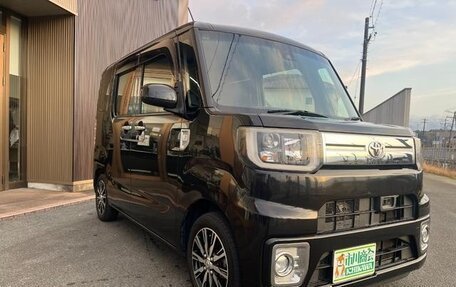 Toyota Pixis Mega, 2016 год, 850 000 рублей, 3 фотография