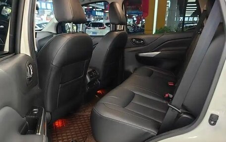 Nissan Terra, 2023 год, 3 200 000 рублей, 14 фотография