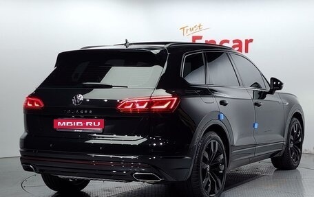 Volkswagen Touareg III, 2023 год, 6 932 000 рублей, 3 фотография