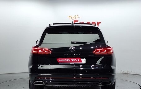 Volkswagen Touareg III, 2023 год, 6 932 000 рублей, 4 фотография