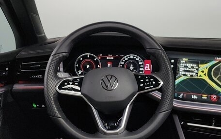Volkswagen Touareg III, 2023 год, 6 932 000 рублей, 8 фотография