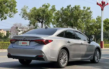 Toyota Avalon, 2021 год, 2 700 000 рублей, 4 фотография