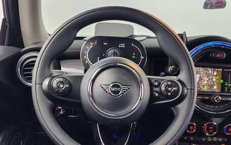 MINI Hatch, 2021 год, 1 880 000 рублей, 10 фотография