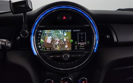 MINI Hatch, 2021 год, 1 880 000 рублей, 16 фотография