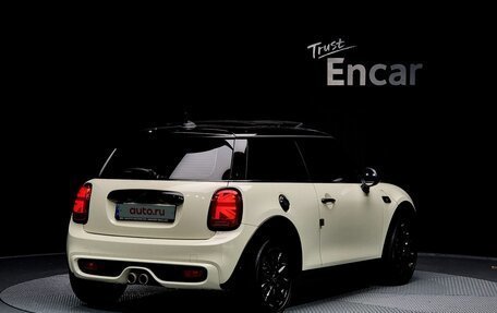 MINI Hatch, 2021 год, 2 380 000 рублей, 2 фотография