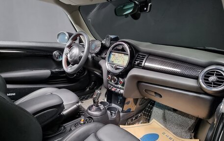 MINI Hatch, 2021 год, 2 380 000 рублей, 6 фотография