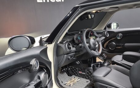 MINI Hatch, 2021 год, 2 380 000 рублей, 8 фотография