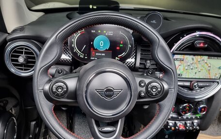 MINI Hatch, 2021 год, 2 380 000 рублей, 11 фотография