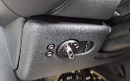MINI Hatch, 2021 год, 2 380 000 рублей, 18 фотография