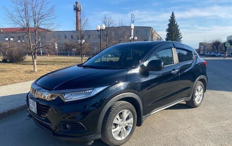 Honda Vezel, 2019 год, 2 100 000 рублей, 2 фотография