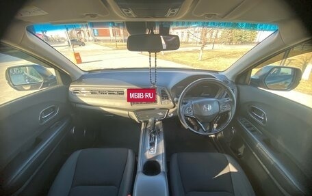Honda Vezel, 2019 год, 2 100 000 рублей, 4 фотография
