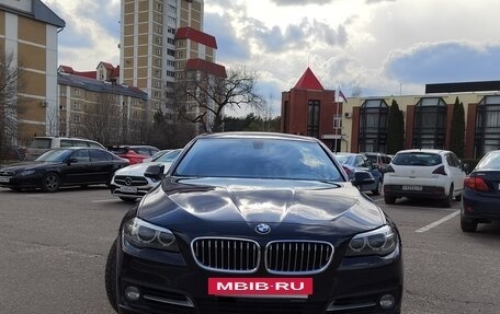 BMW 5 серия, 2014 год, 1 950 000 рублей, 2 фотография