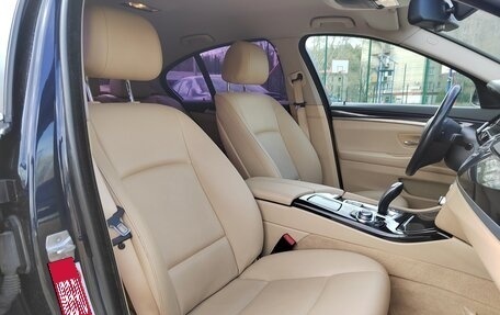 BMW 5 серия, 2014 год, 1 950 000 рублей, 13 фотография