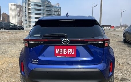 Toyota Yaris Cross, 2021 год, 1 870 000 рублей, 10 фотография
