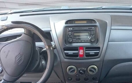 Suzuki Aerio, 2003 год, 400 000 рублей, 5 фотография