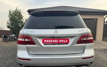 Mercedes-Benz M-Класс, 2012 год, 1 700 000 рублей, 7 фотография