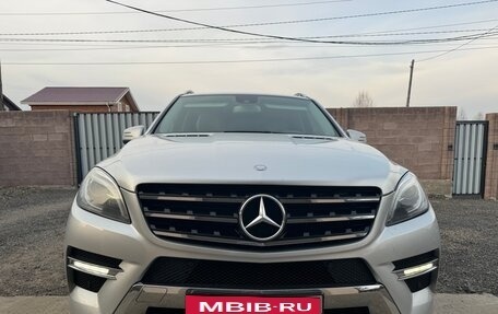 Mercedes-Benz M-Класс, 2012 год, 1 700 000 рублей, 3 фотография