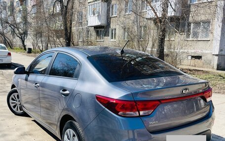 KIA Rio IV, 2020 год, 1 550 000 рублей, 3 фотография