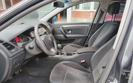 Renault Laguna III рестайлинг, 2008 год, 640 000 рублей, 10 фотография