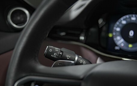 Land Rover Range Rover Evoque II, 2023 год, 6 100 000 рублей, 9 фотография