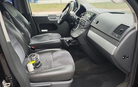 Volkswagen Multivan T5, 2012 год, 2 300 000 рублей, 13 фотография