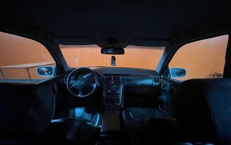 Mercedes-Benz E-Класс, 2000 год, 450 000 рублей, 5 фотография