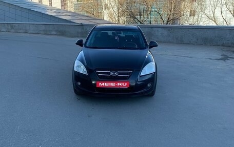 KIA cee'd I рестайлинг, 2009 год, 800 000 рублей, 1 фотография