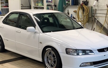 Honda Accord VII рестайлинг, 1998 год, 1 100 000 рублей, 1 фотография