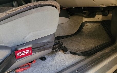 Mitsubishi Montero Sport, 2001 год, 730 000 рублей, 7 фотография