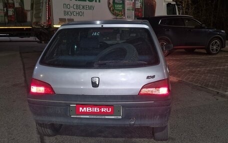 Peugeot 106 I, 1998 год, 85 000 рублей, 4 фотография