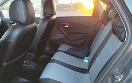 Volkswagen Polo VI (EU Market), 2017 год, 950 000 рублей, 3 фотография