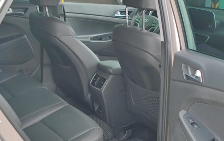 Hyundai Tucson III, 2019 год, 2 390 000 рублей, 5 фотография